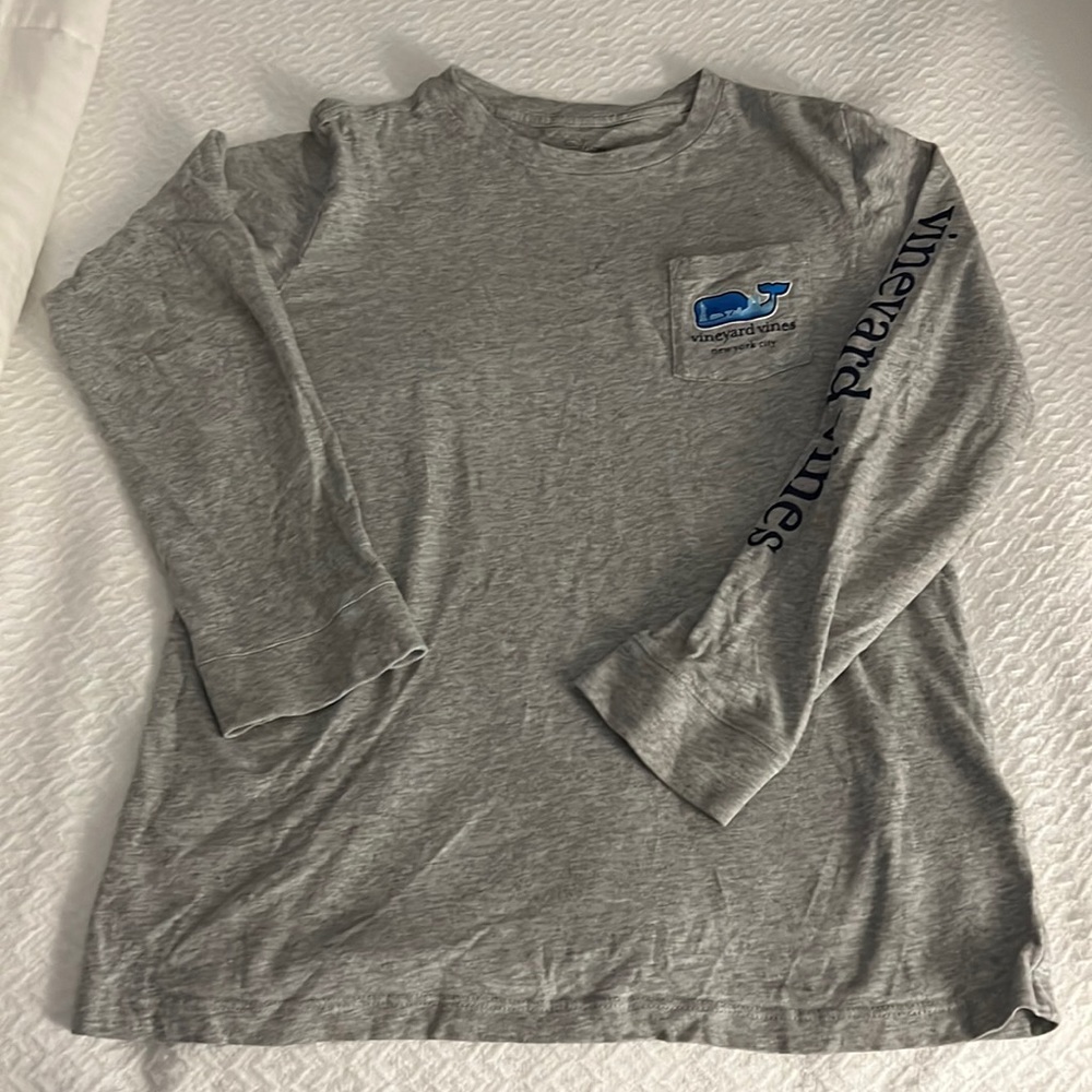 Long sleeve Vineyard Vines t-shirt